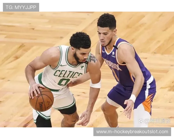 雷霆队总经理调查中以87%得票率被看好赢得西部第一 雷霆队总经理调查中以87%得票率被看好赢得西部第一