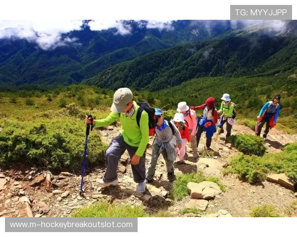 湖南登山赛徒步组5.8公里，大众可参与