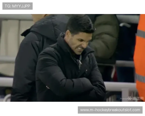 阿森纳2-2遭桑德兰补时绝平，联赛十连胜遭终结