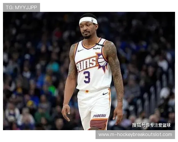 比尔因臀骨折赛季报销,快船战绩雪上加霜 比尔因臀骨折赛季报销,快船战绩雪上加霜